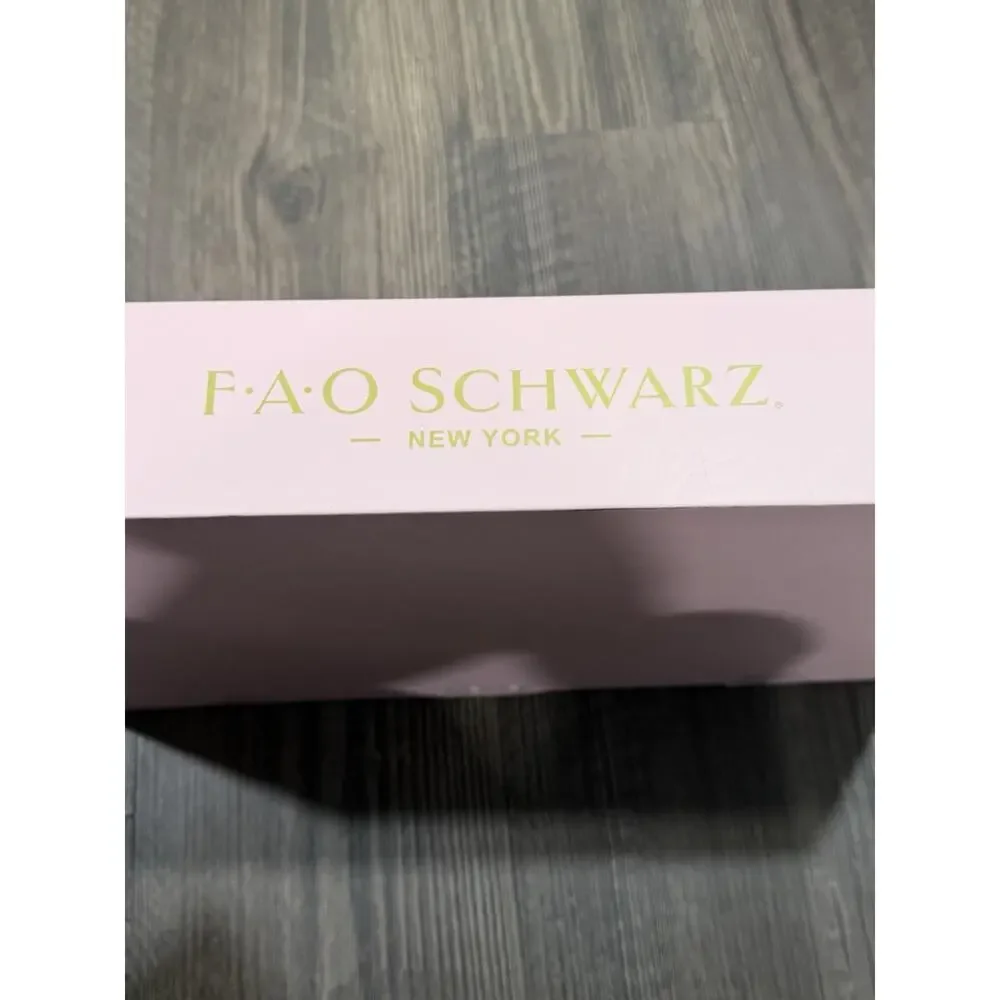 Brand New FAO Schwarz Pampered Play Hair Pro 8 Piece Pretend Play Styling Set